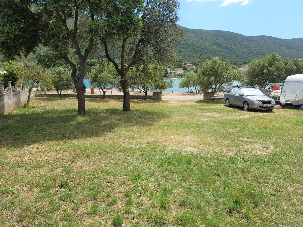 Auto Camp On The Beach - Grebaštica Екстериор снимка