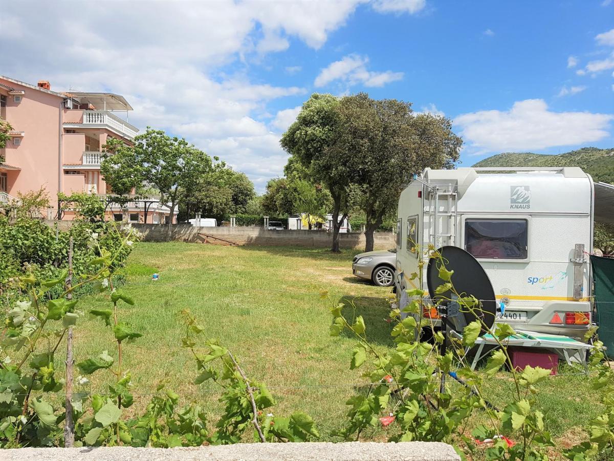 Auto Camp On The Beach - Grebaštica Екстериор снимка