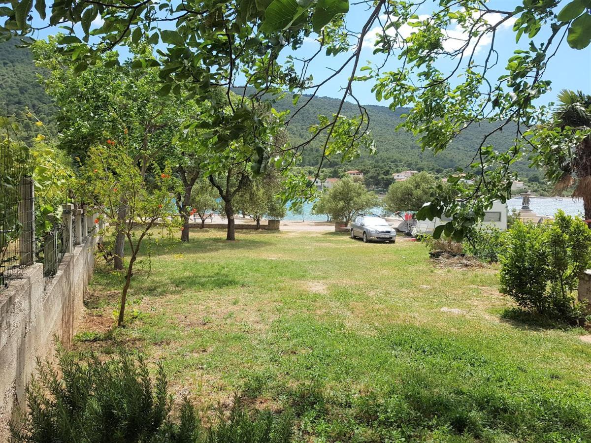 Auto Camp On The Beach - Grebaštica Екстериор снимка